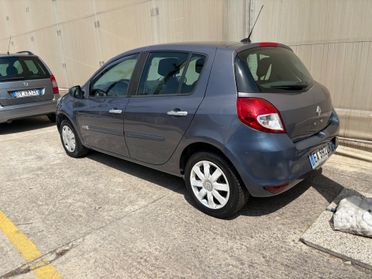 Renault Clio 1.2 16V 5 porte Confort