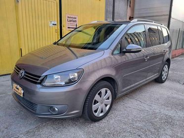 VOLKSWAGEN Touran 1.4 TSI Highline EcoFuel