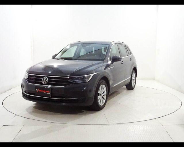 VOLKSWAGEN Tiguan 2.0 TDI 150 CV SCR DSG Life