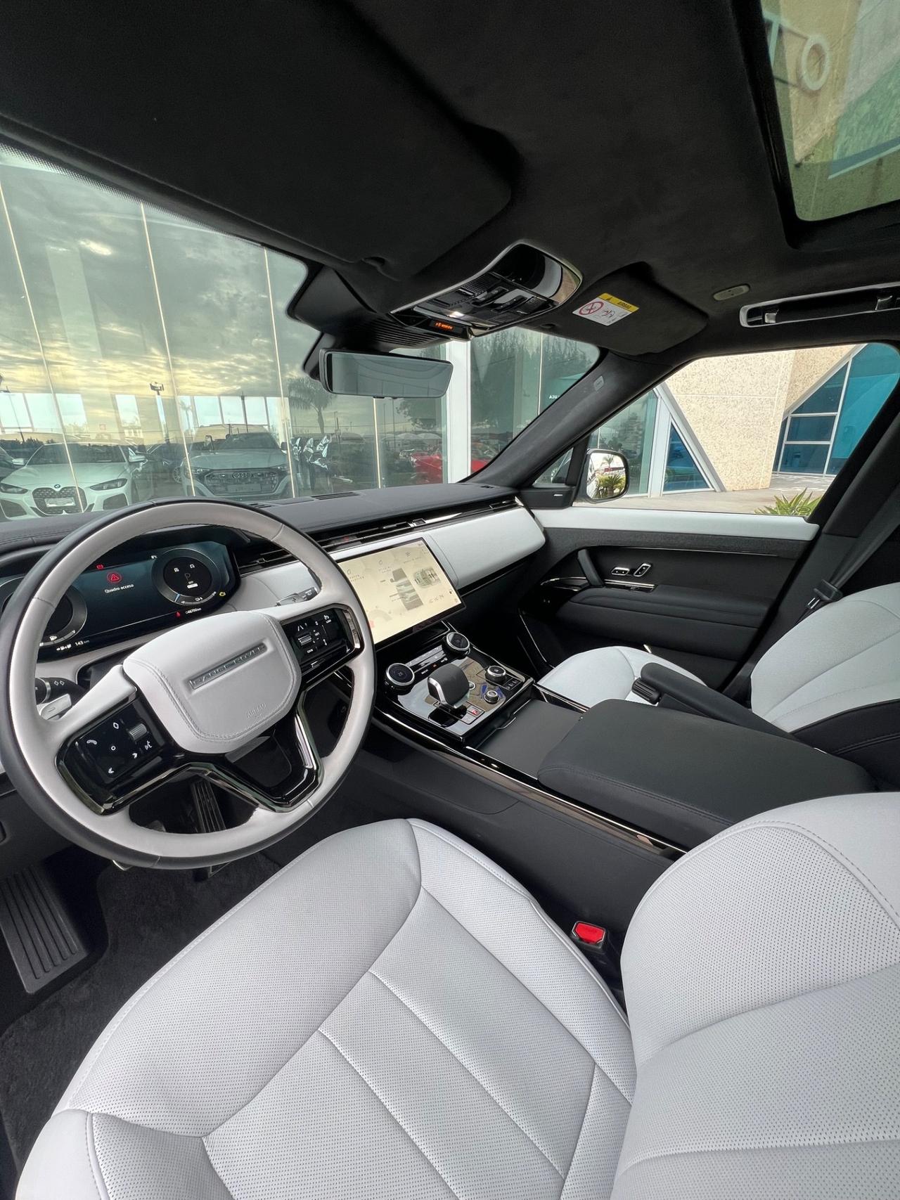 Land Rover Range Rover Sport 3.0Autobiography possibilità noleggio noscoring