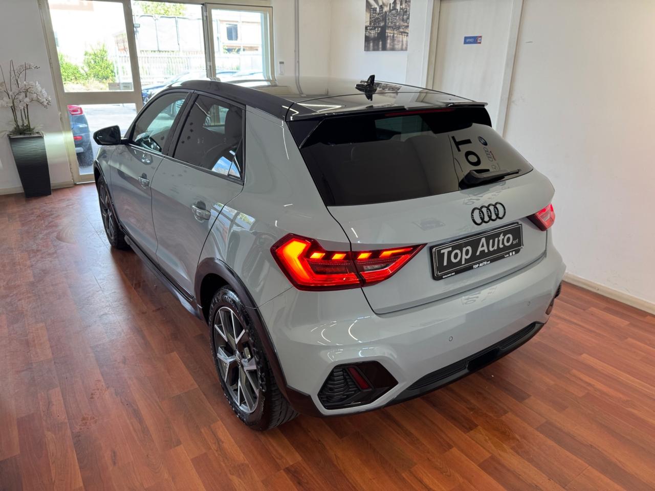 AUDI A1 CITYCARVER 35 TFSI S TRONIC S LINE EDITION