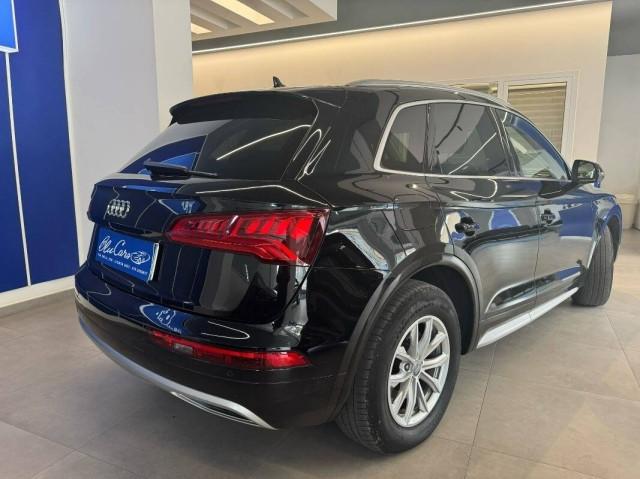 Audi Q5 35 2.0 tdi mhev Business Sport 163cv s-tronic