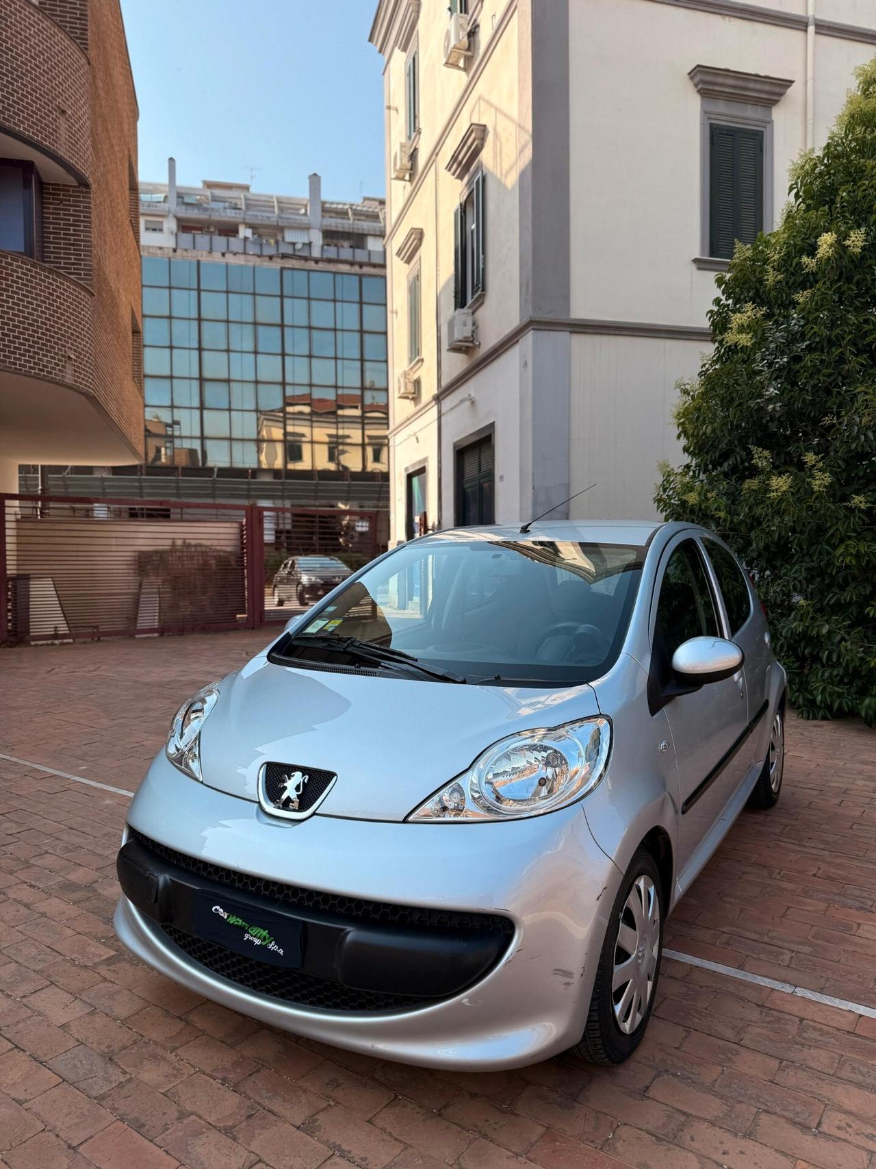 Peugeot 107 1.0 68CV 5p. Sweet Years