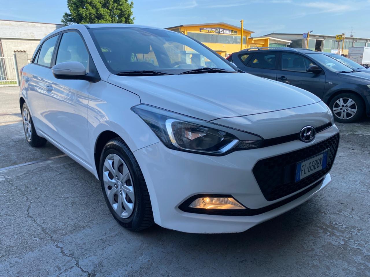 Hyundai i20 1.2 5 porte Classic
