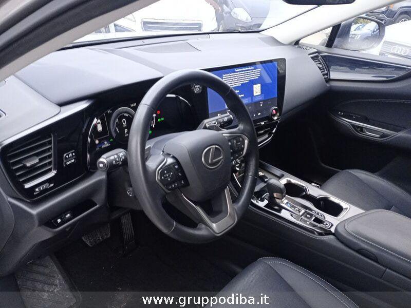 Lexus NX II 2022 350h 2.5 Premium 4wd 244cv e-cvt