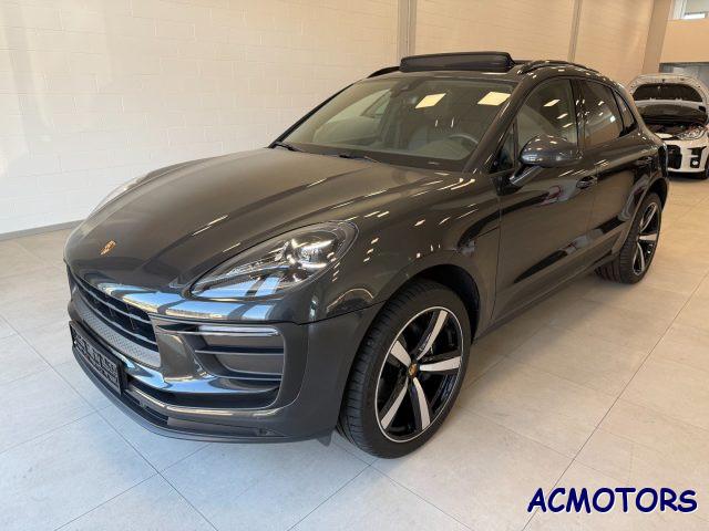 PORSCHE Macan 2.0
