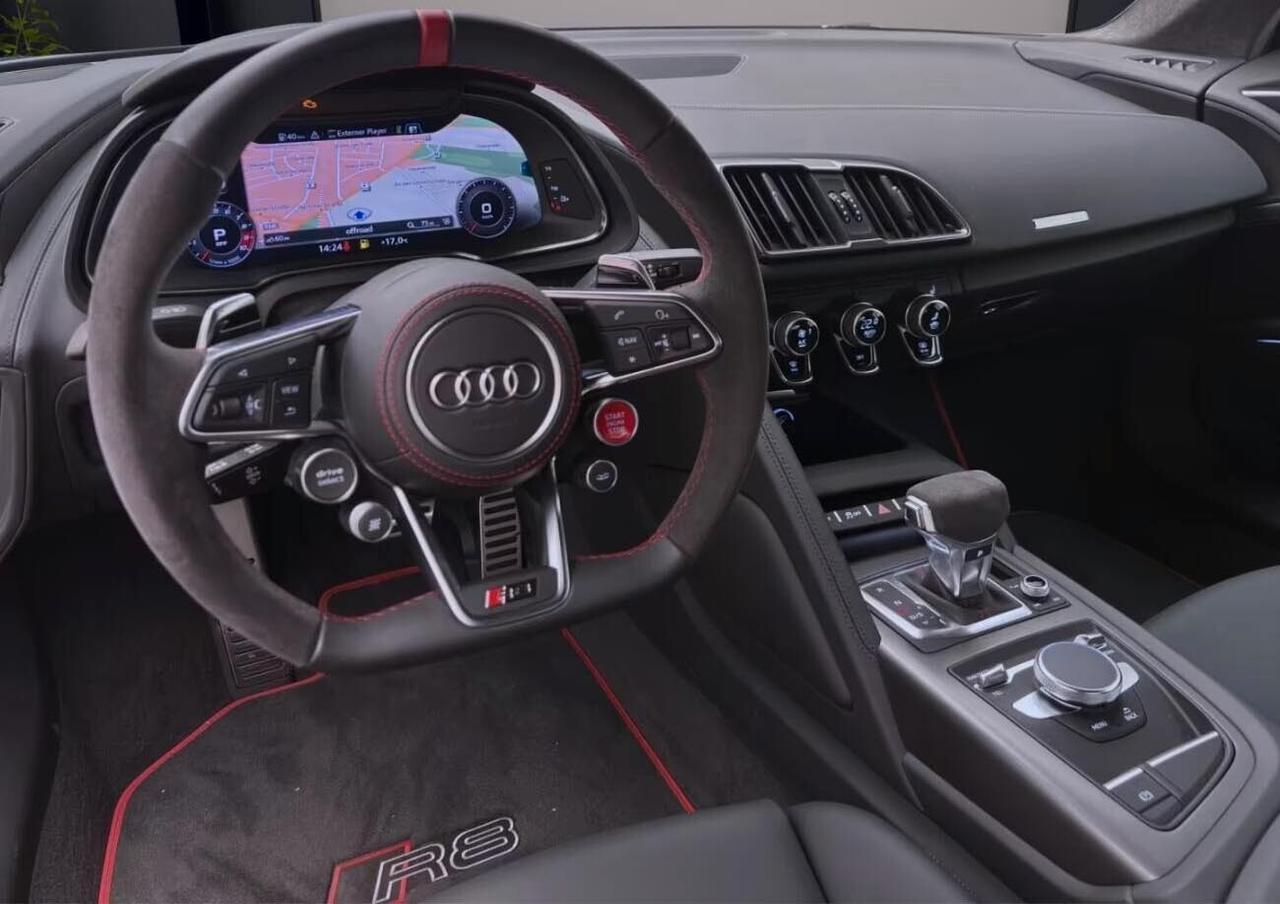 Audi R8 Coupé V10 prestazioni RWD 419 (570) kW (CV) S t