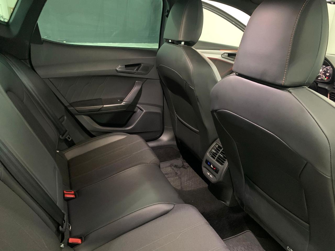 Cupra Formentor 1.4 e-Hybrid DSG 204 cv