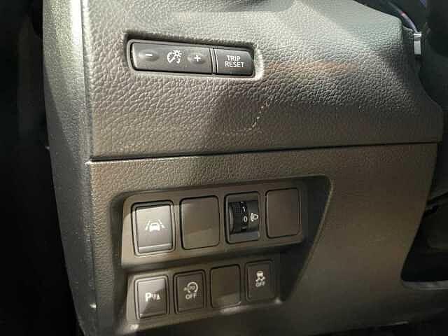 Nissan Qashqai 1.2 116CV 360° N-Connecta - NEOPATENTATI