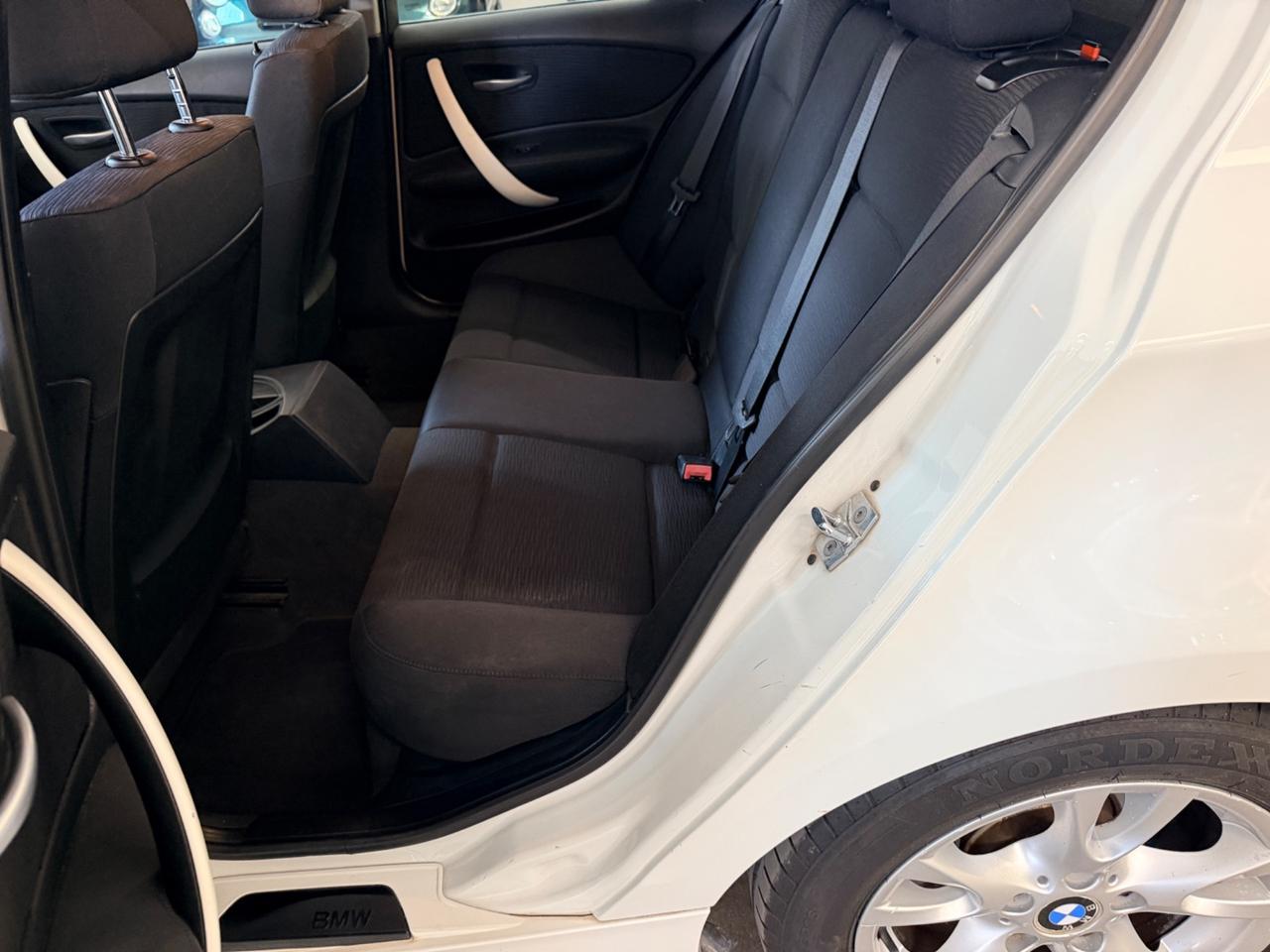 Bmw 116 116i cat 5 porte Futura