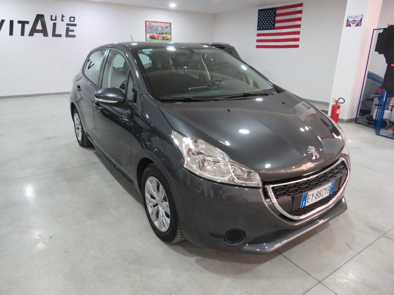 Peugeot 208 1.4 HDi 68 CV 5 porte Active