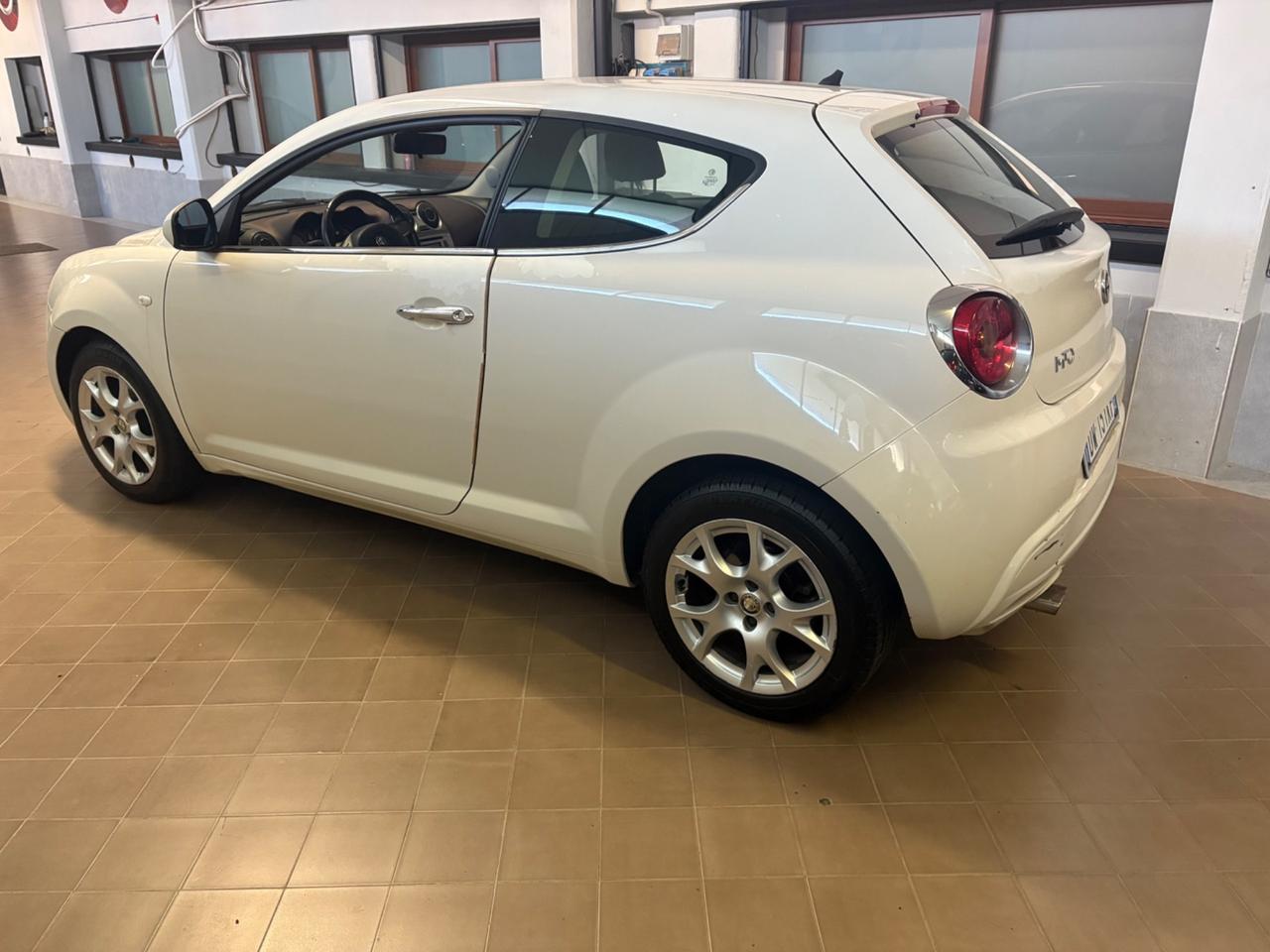 Alfa Romeo MiTo 1.6 JTDm 16V Distinctive