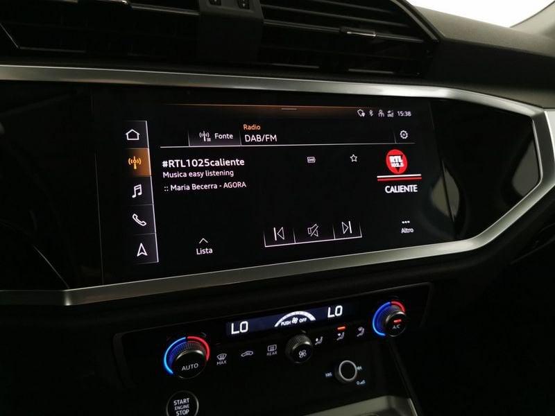 Audi Q3 35 2.0 tdi Business Advanced s-tronic