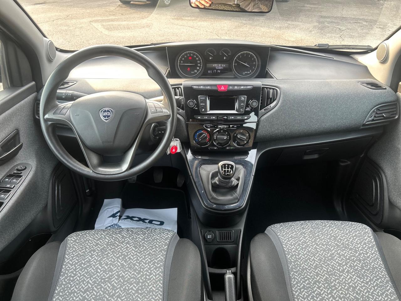 Lancia Ypsilon 1.0 FireFly Hybrid NO VINCOLI