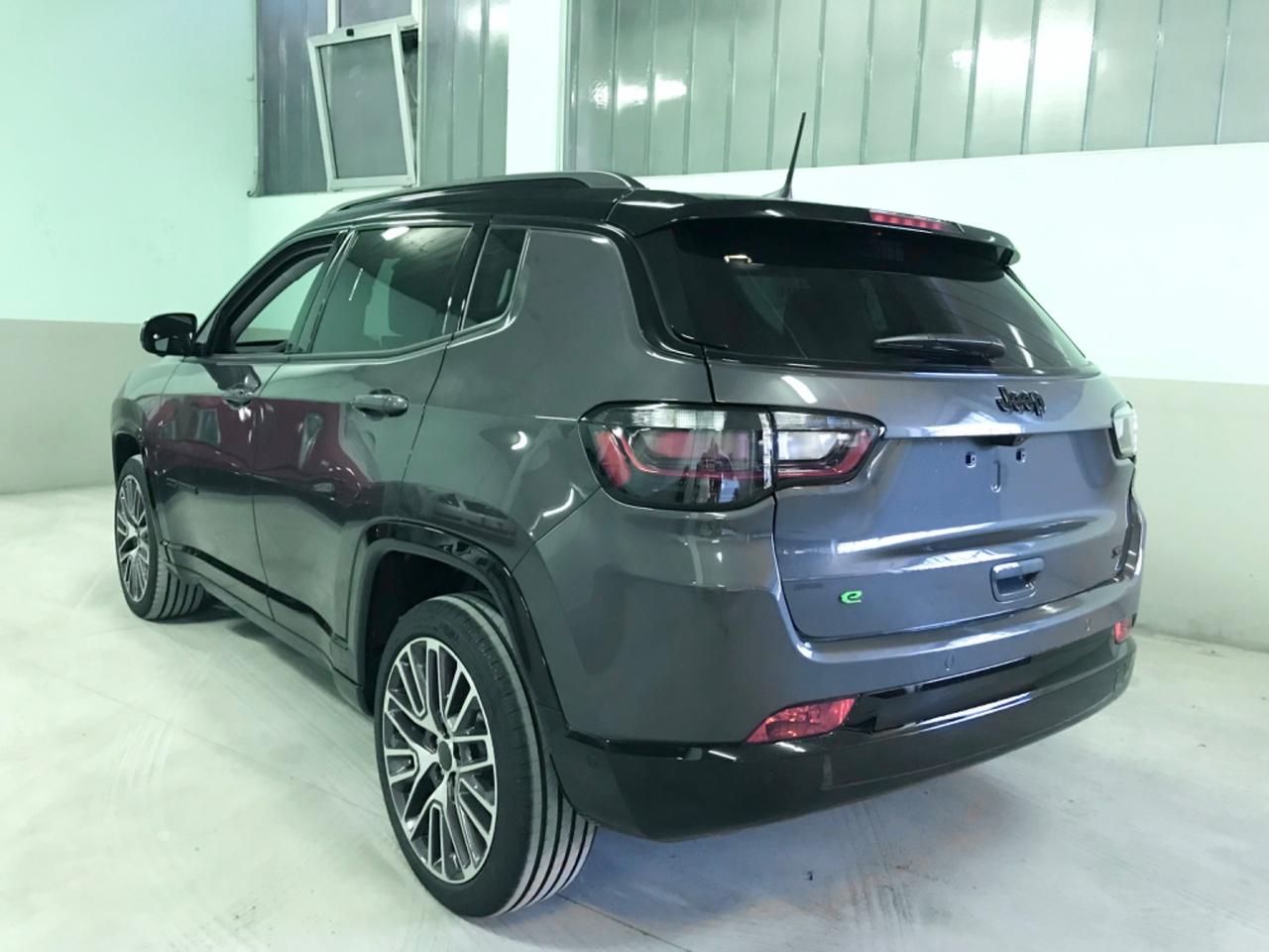 Jeep Compass 1.5 Turbo T4 130 CV MHEV 2WD Summit