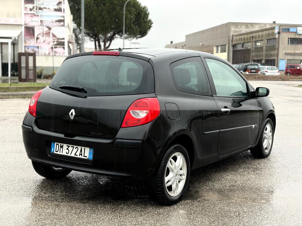 Renault Clio 1.2 benzina 2008 Le Iene