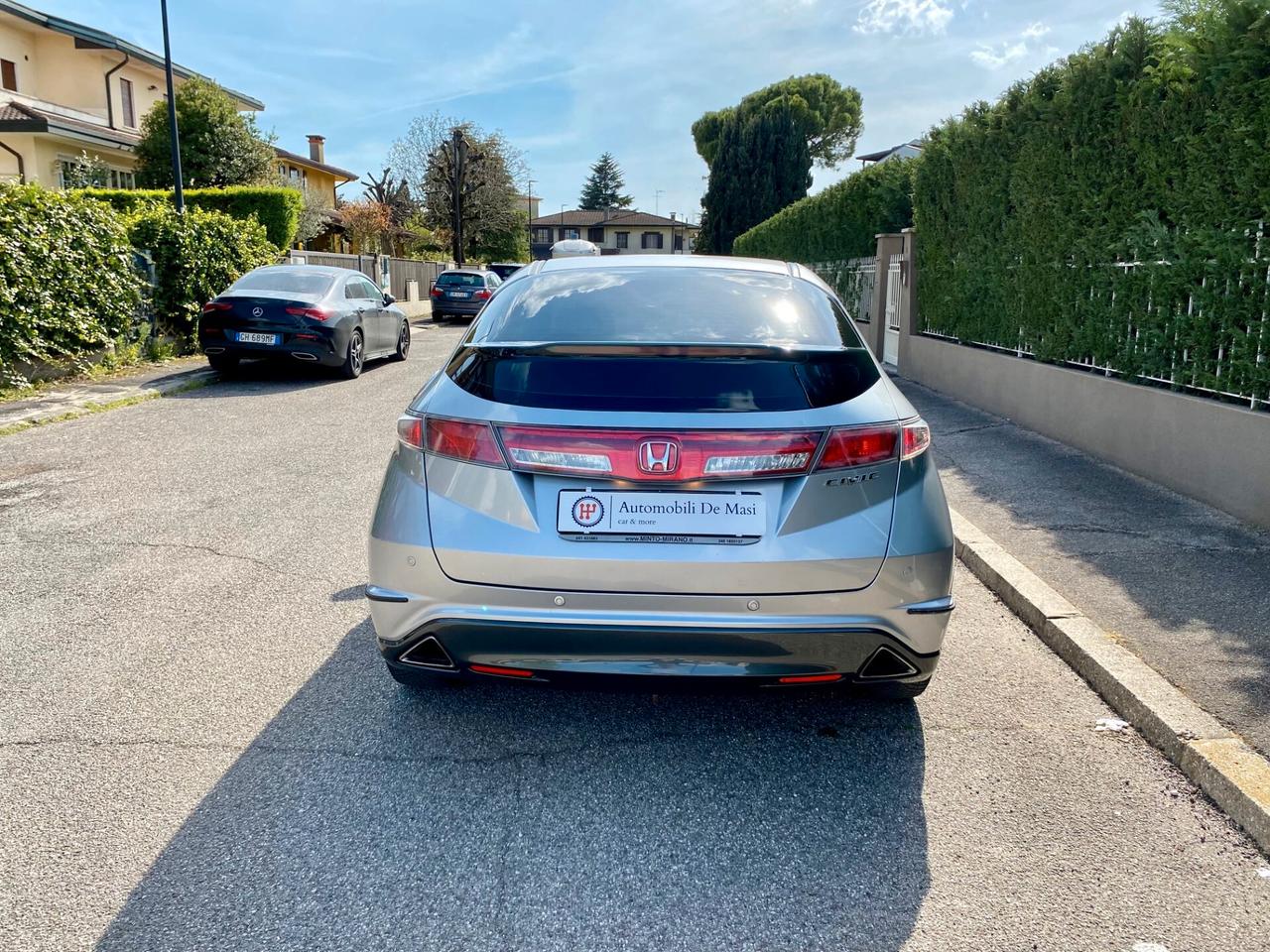 Honda Civic 5p 1.8 i-vtec auto 140cv GPL