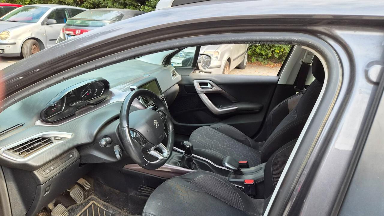 Peugeot 2008 PureTech 82 Allure