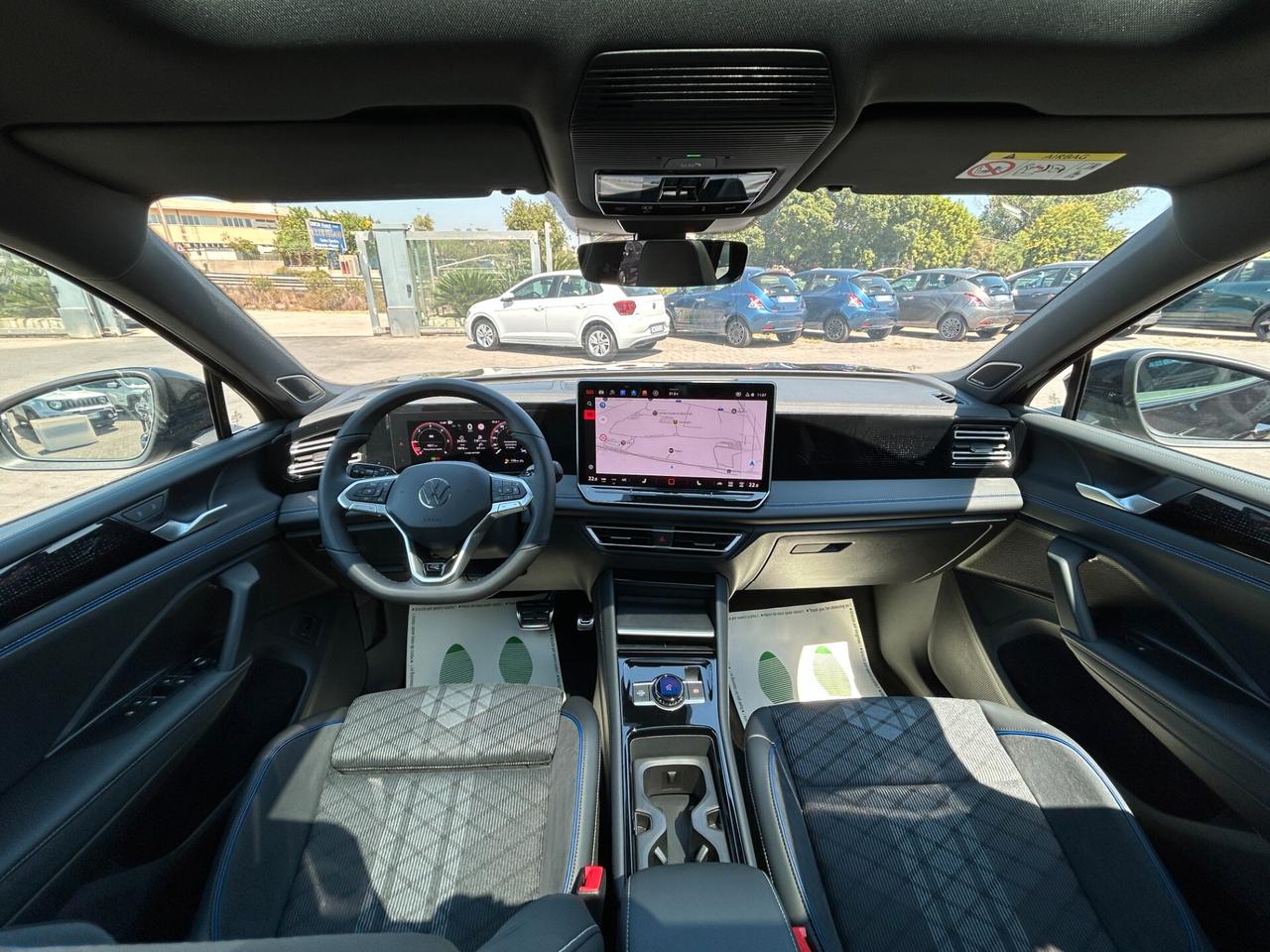 Volkswagen Tiguan 2.0 tdi R-Line 150cv dsg MY24