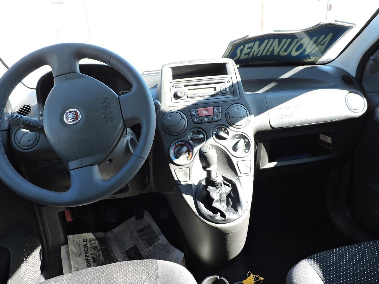 Fiat Panda 1.1 Active con clima e idroguida