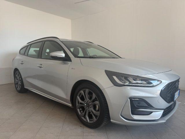 FORD Focus 1.0 EcoBoost Hybrid 155 CV Powershift SW ST-line