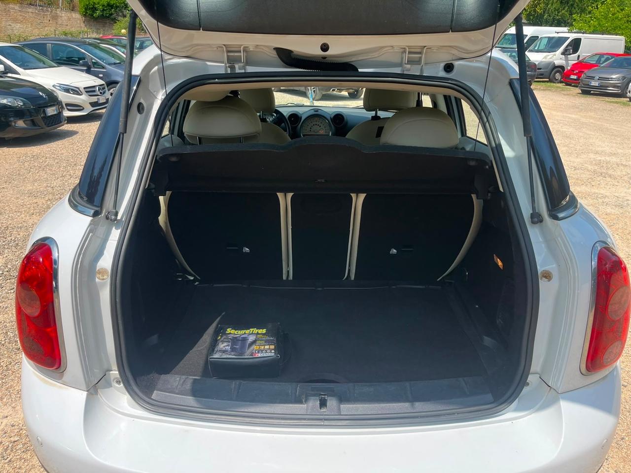 Mini 2.0 16V Cooper D Automatica