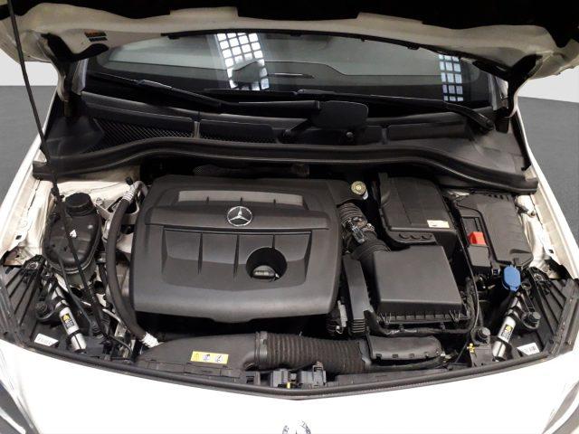 MERCEDES-BENZ B 180 1.5 CDi 110 CV PREMIUM *DISTRIBUZIONE FATTA*
