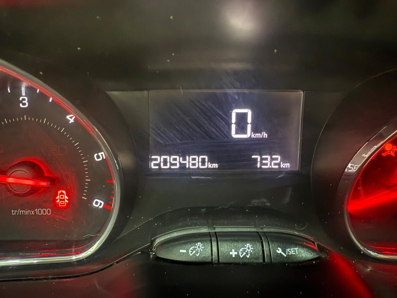 Peugeot 208 1.4 hdi 2014 nuova