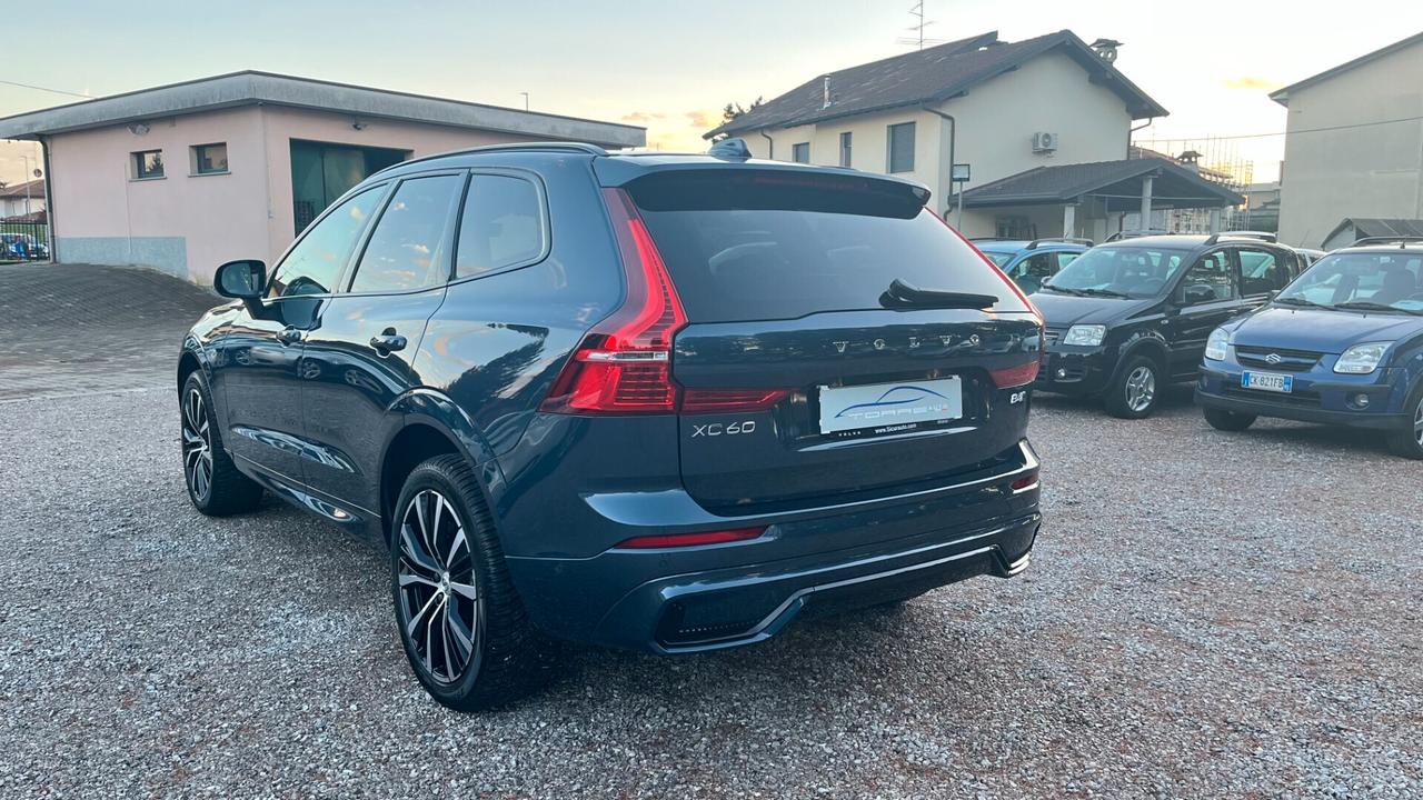 Volvo XC 60 XC60 B4 (d) AWD automatico Ultimate Dark