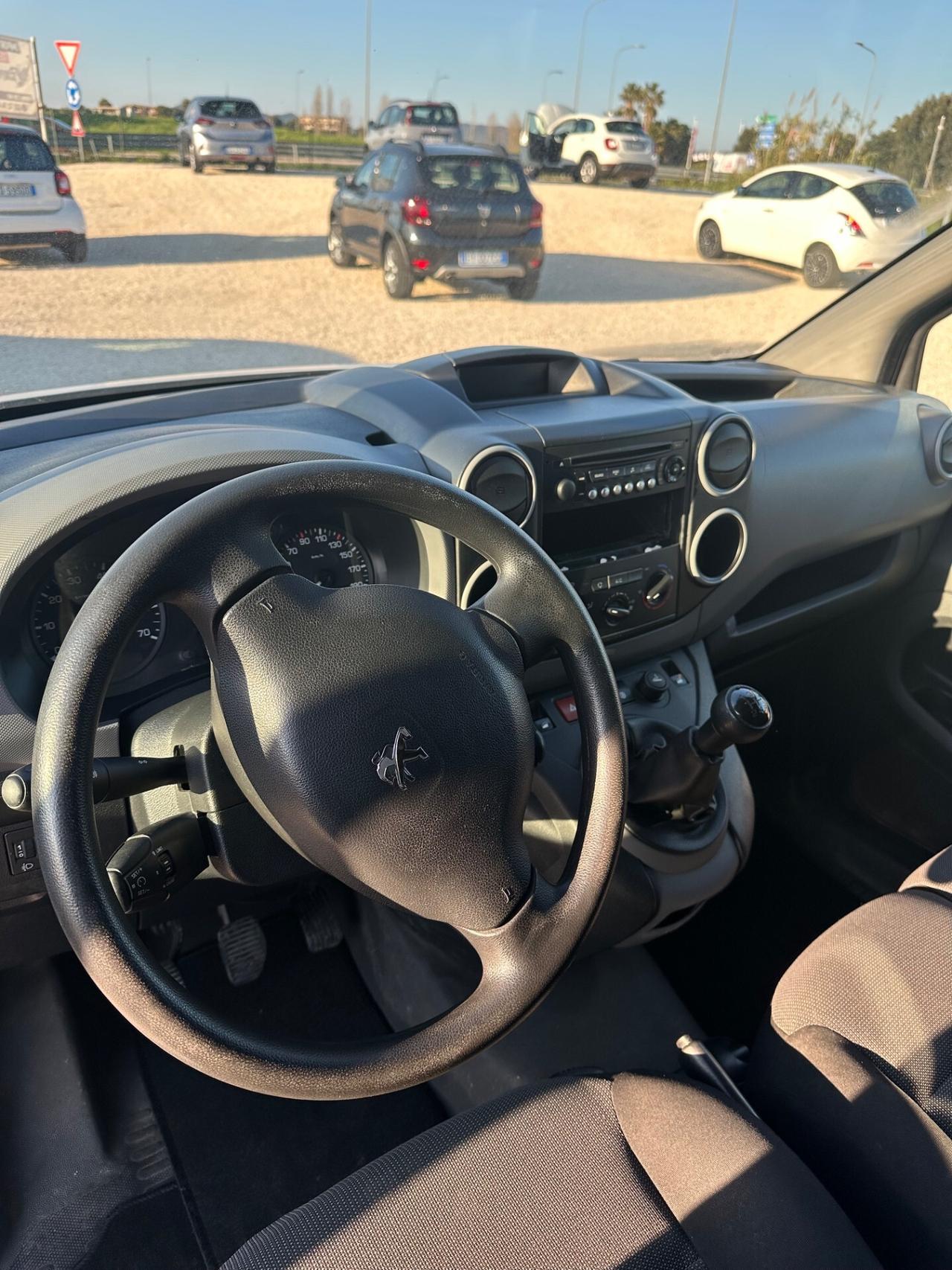 Peugeot Partner Tepee BlueHDi 100 Active