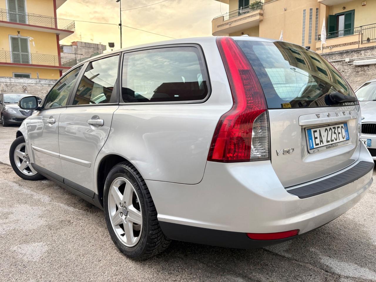 Volvo V50 1.6 diesel 110cv magnifica
