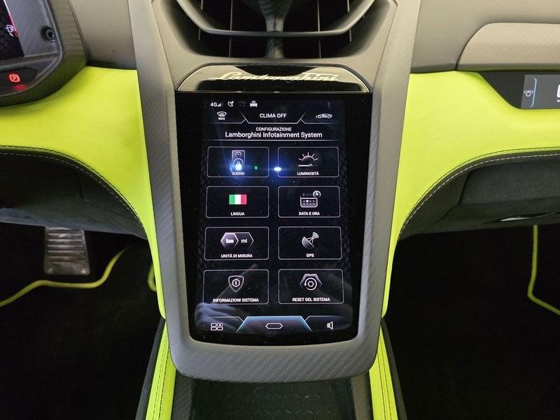 Lamborghini Revuelto Revuelto 6.5 V12