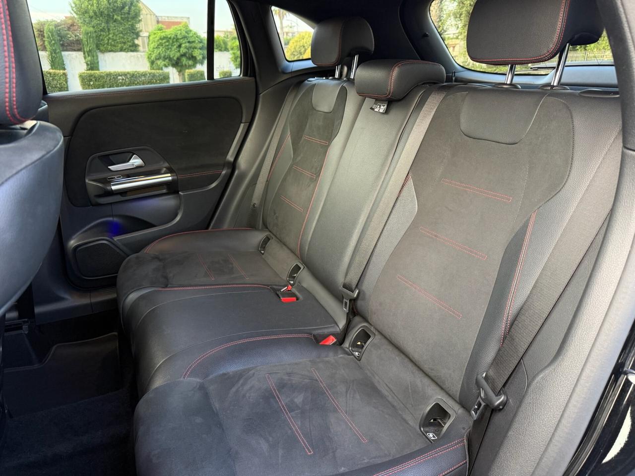 MERCEDES GLA 2.0 116cv AMG Line & Night Package