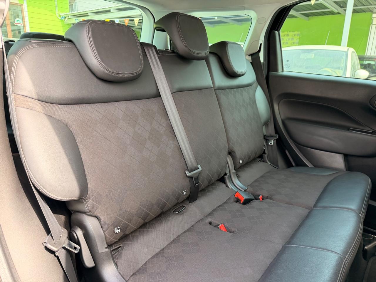 Fiat 500L Wagon 1.6 Multijet 120 CV Lounge 7 POSTI