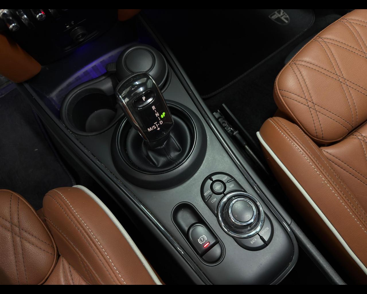 MINI Mini Countrym.(F60) - Mini 2.0 Cooper SD Yours Countryman ALL4