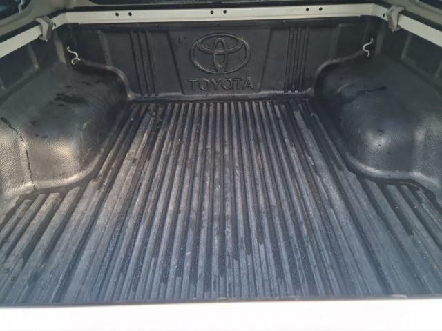 TOYOTA Hilux 2.4 D-4D A/T 4WD 4 porte Double Cab Executive