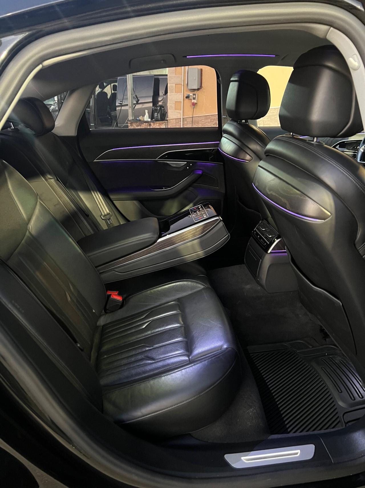 Audi A8 50 TDI 3.0 quattro 286 cv 2020