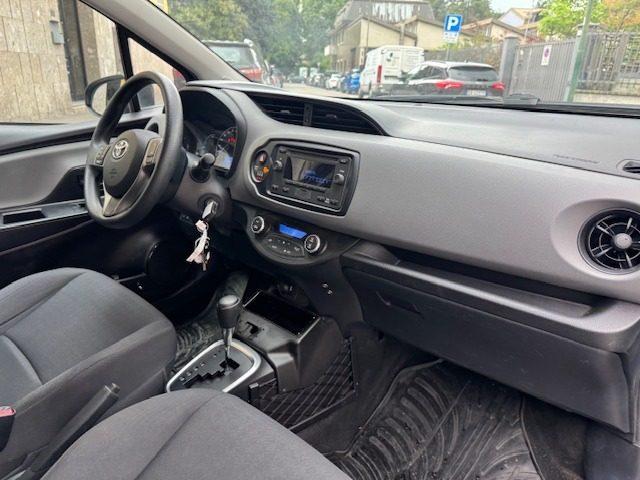 TOYOTA Yaris 1.5 Hybrid 5 porte Cool