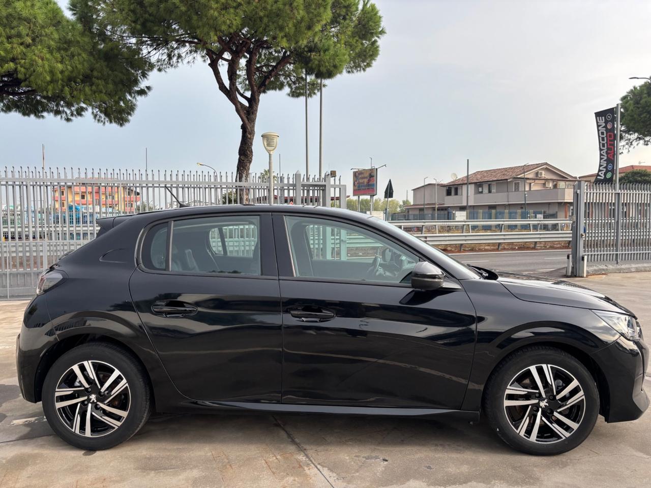Peugeot 208 1.5 Allure 2020