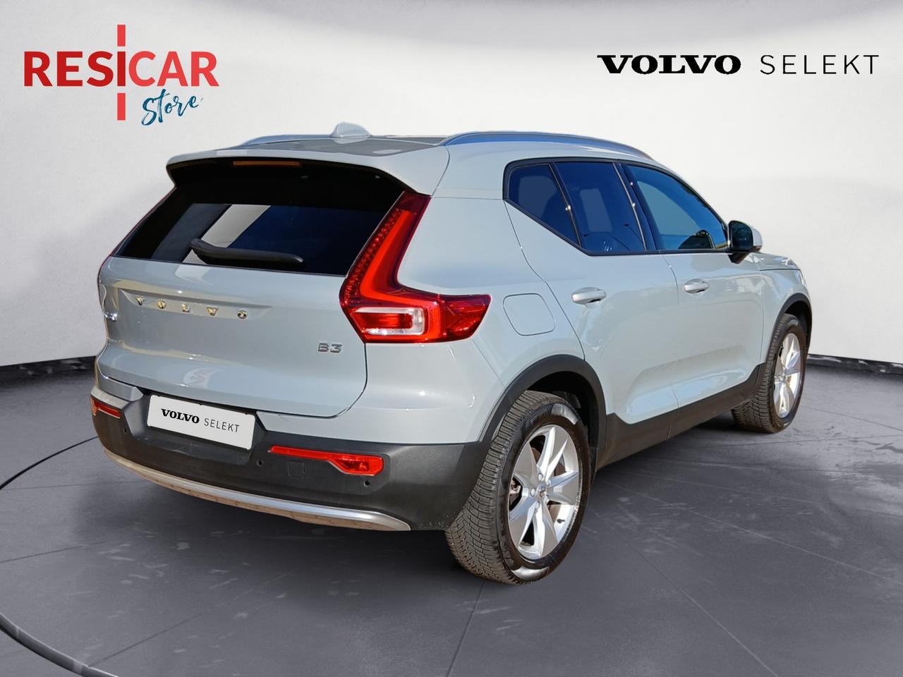 VOLVO XC40 2.0 b3 Core auto