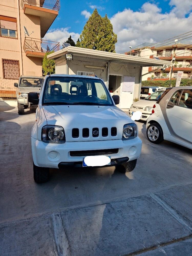 Suzuki Jimny 1.3i 16V cat 4WD JLX