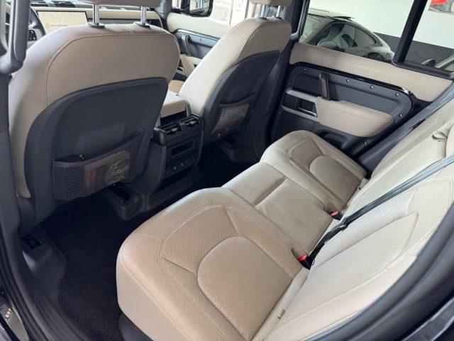 LAND ROVER Defender 110 3.0D I6 200 CV AWD Auto SE AUTOCARRO