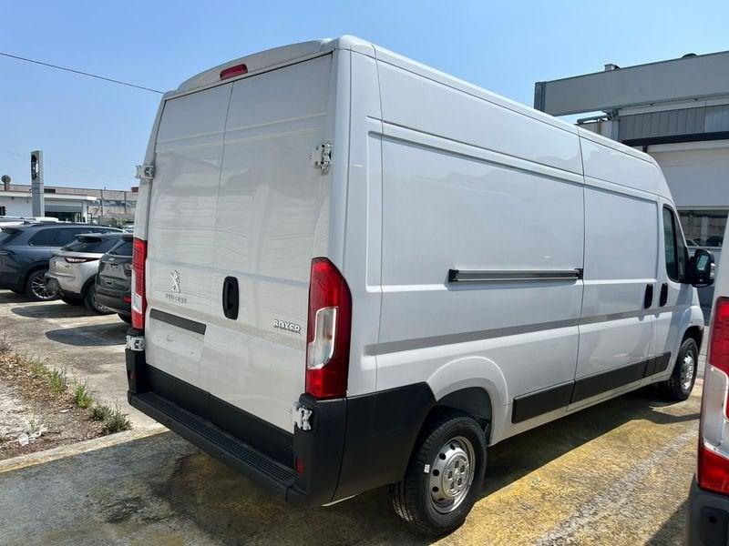 Peugeot Boxer Boxer 335 2.2 BlueHDi 140 S&S L3H2 (IVA ESCL.)