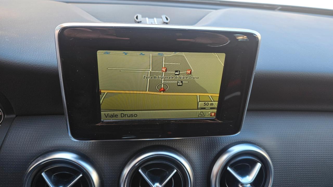 Mercedes-benz A 180 cdi Sport auto 69.000 KM- NAVY-CAMERA