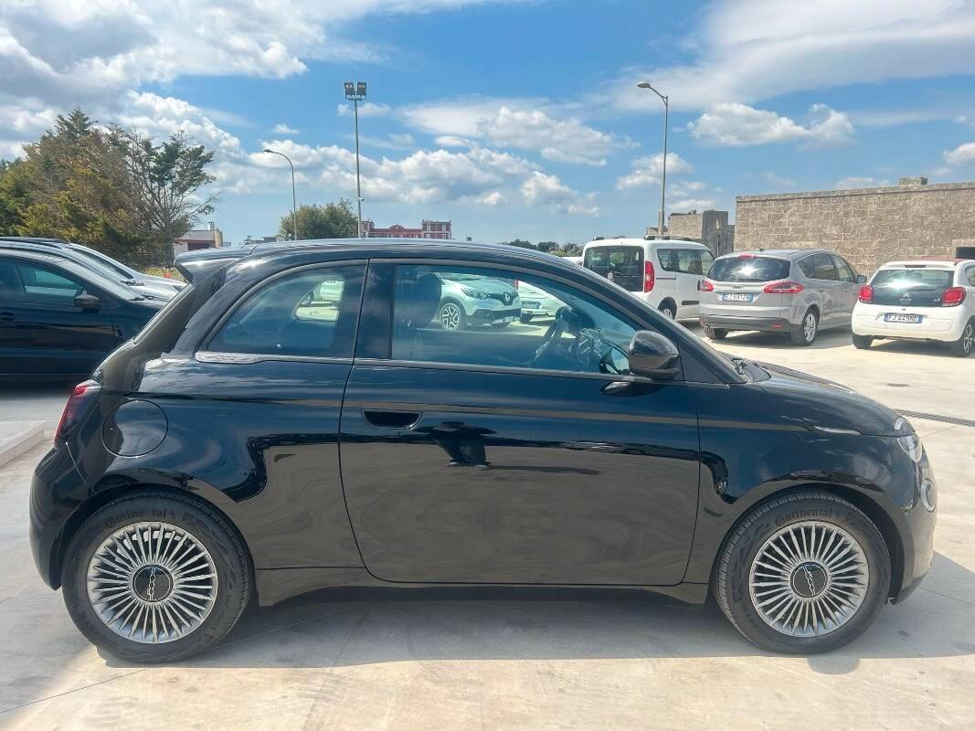 Fiat 500 42 kWh Icon +