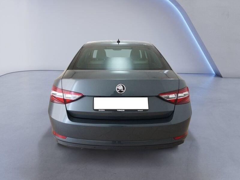 Skoda Superb 2.0 TDI DSG Style