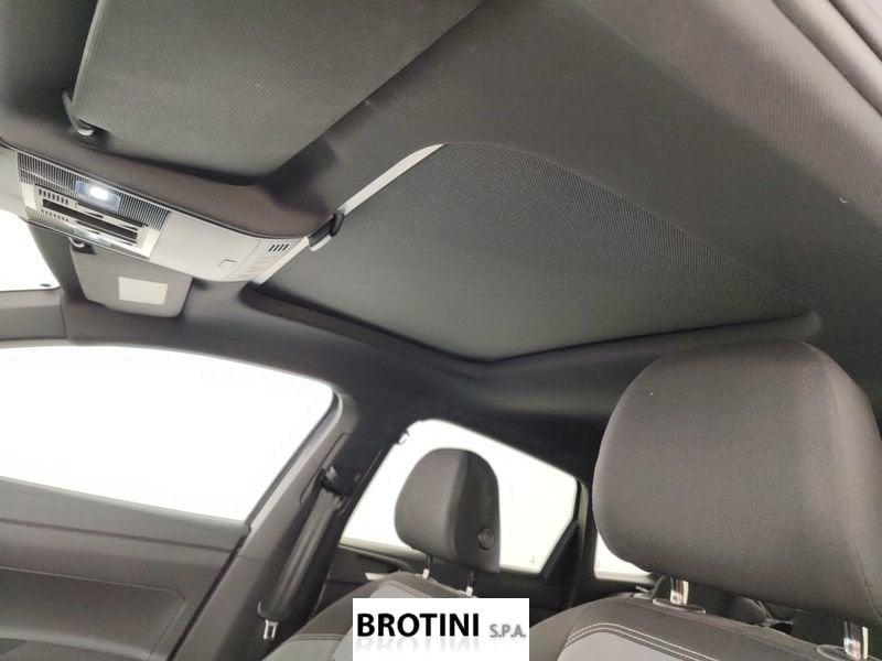 Volkswagen Taigo 1.0 TSI 81kW R-Line