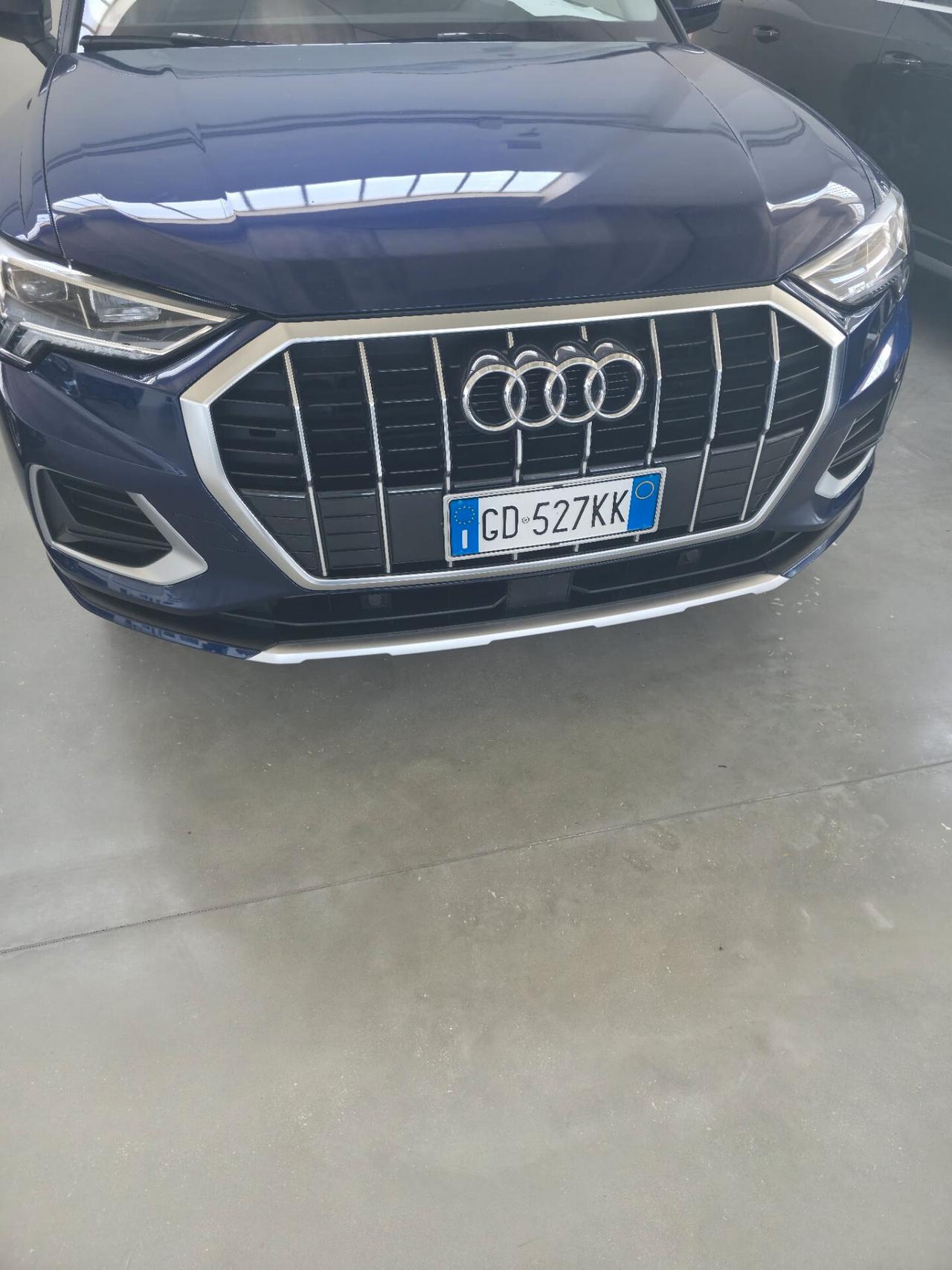 Audi Q3 35 TDI S tronic Business Advanced
