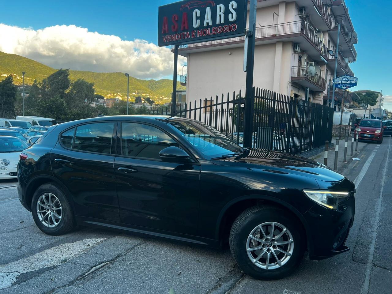 Alfa Romeo Stelvio 2.2 Turbodiesel 180 CV AT8 Q4 Business