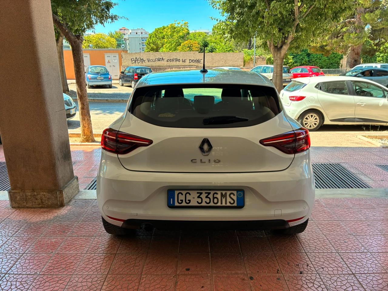 Renault Clio 1.5dCi 5p perfetta garantita-21